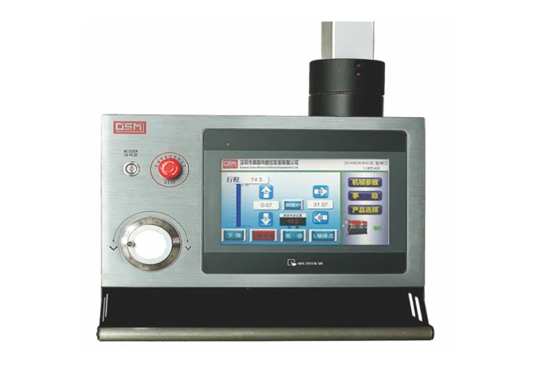 Close-up of OSM hand wheel control function, showing how hand wheel adjustment during first-piece bending tests improves operational intuitiveness and convenience while enhancing safety.