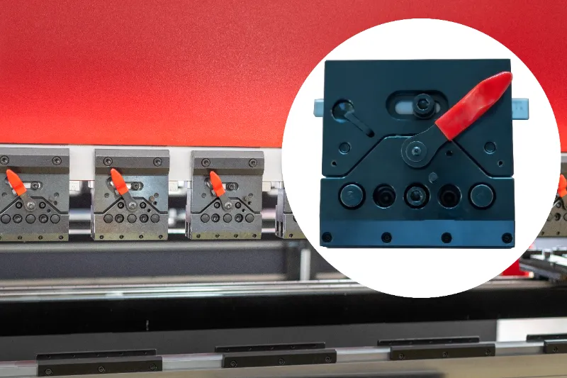 Close-up of OSM double-sided quick clamp, featuring an efficient and secure clamping device design that enhances workpiece stability and quick replacement during bending operations.