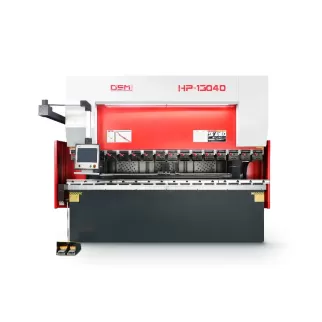 OSM HP-13040 hydraulic CNC press brake, featuring high-precision hydraulic control and powerful bending capacity, suitable for efficient processing of various metal sheets.